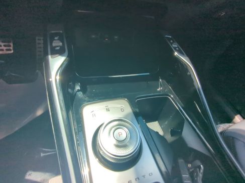 Used 2025 Kia Sorento SX Prestige image 9