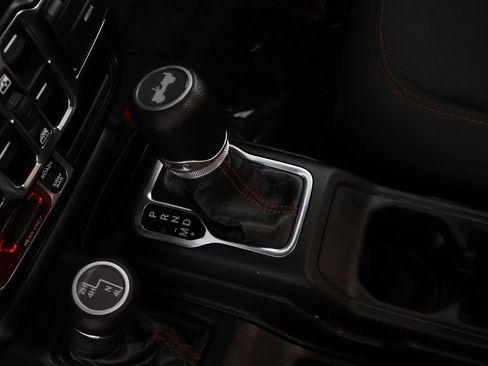 Used 2021 Jeep Wrangler Unlimited Rubicon image 46