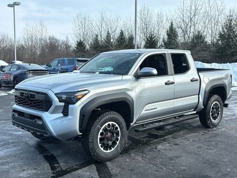 New 2026 Toyota Tacoma TRD Off-Road image 3