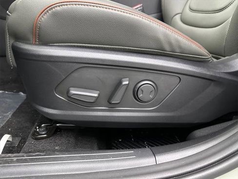 New 2025 Hyundai Santa Cruz Limited image 10