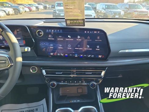 New 2026 Chevrolet Traverse High Country image 11