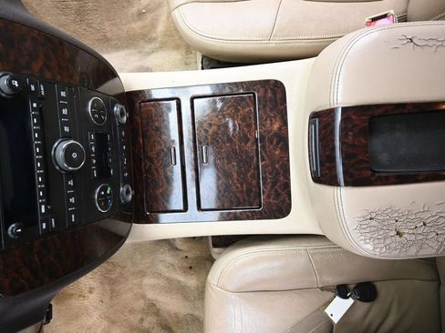 Used 2007 GMC Yukon Denali AWD/4WD image 15