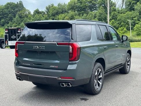 Used 2026 GMC Yukon AT4 Ultimate w/ LPO, Floor Liner Package AWD/4WD image 8