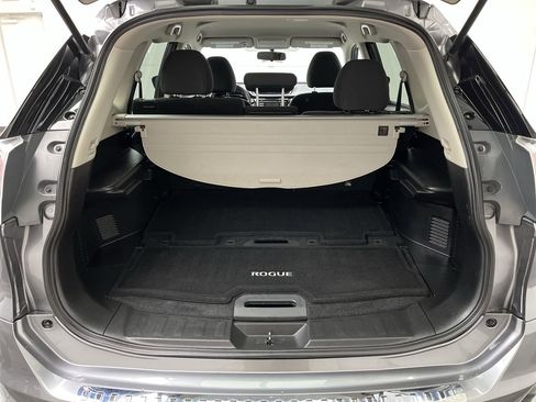 Used 2016 Nissan Rogue SV AWD/4WD image 23
