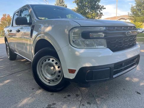 Used 2022 Ford Maverick XL image 13