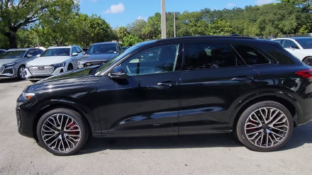 New 2026 Audi SQ5 Premium Plus AWD/4WD image 4