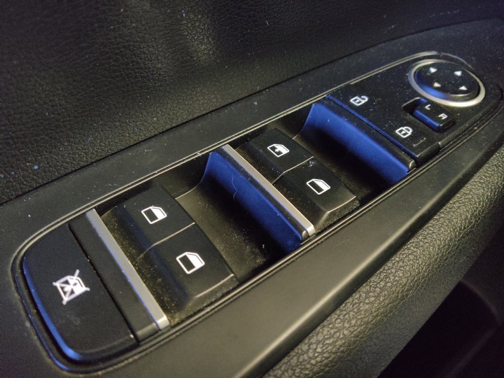 Used 2024 Kia Forte LXS w/ LXS Technology Package FWD image 27