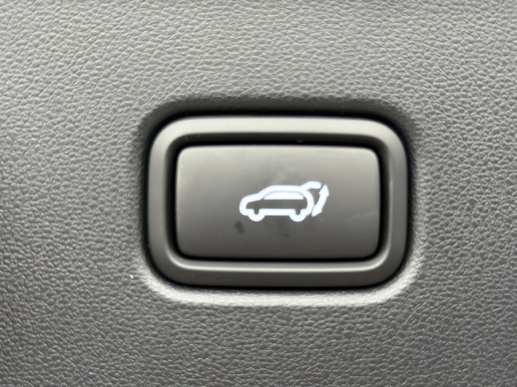 New 2026 Hyundai Tucson Limited FWD image 19