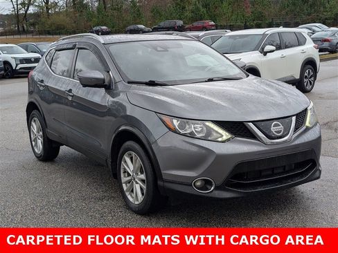 Used 2019 Nissan Rogue Sport SV w/ Technology Package image 3