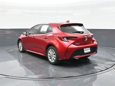 Certified 2025 Toyota Corolla SE image 8