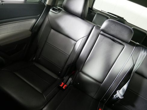 Certified 2023 Volkswagen Atlas SE w/ Panoramic Sunroof Package image 12