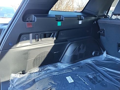 New 2026 Subaru Outback Limited image 54