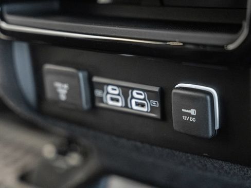 New 2026 Jeep Grand Wagoneer L Limited AWD/4WD image 33
