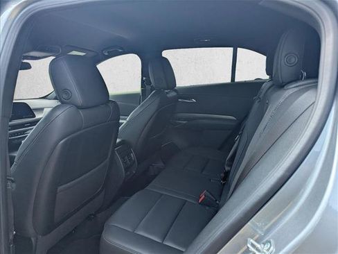 Used 2025 Cadillac XT4 Premium Luxury FWD image 12