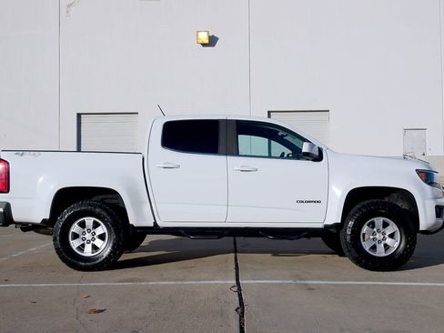 Used 2018 Chevrolet Colorado W/T w/ WT Convenience Package image 13