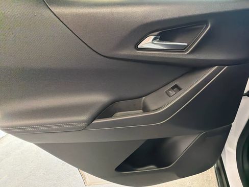 Used 2025 Chevrolet Equinox LT FWD image 21