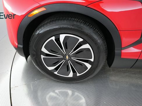 Used 2024 Chevrolet Blazer EV LT AWD/4WD image 17
