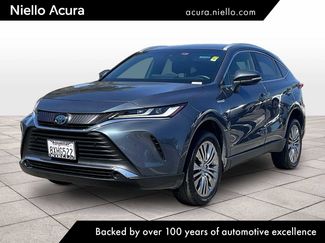 Used 2021 Toyota Venza XLE video 1