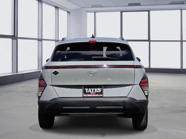 Used 2025 Hyundai Kona SEL AWD/4WD image 7