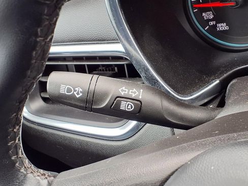 Used 2023 Chevrolet Equinox LT image 23