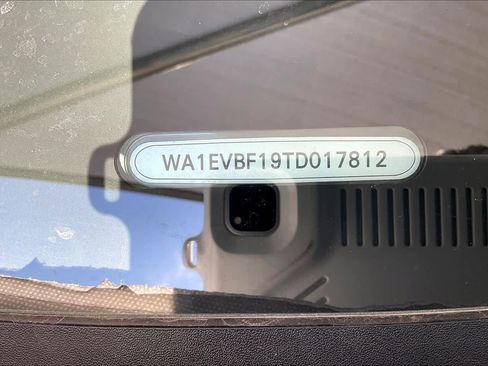 New 2026 Audi Q8 Premium Plus image 19