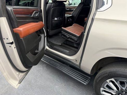 Certified 2023 GMC Yukon XL Denali Ultimate w/ LPO, Floor Liner Package image 12