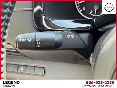 Certified 2024 Nissan Pathfinder SV AWD/4WD image 25