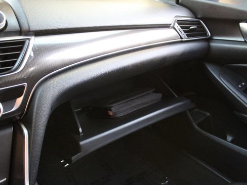 Used 2019 Honda Accord Sport image 24