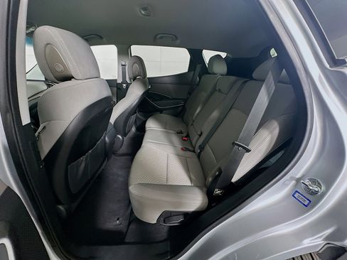 Used 2018 Hyundai Santa Fe Sport image 27