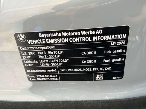 Used 2024 BMW X4 M40i AWD/4WD image 41