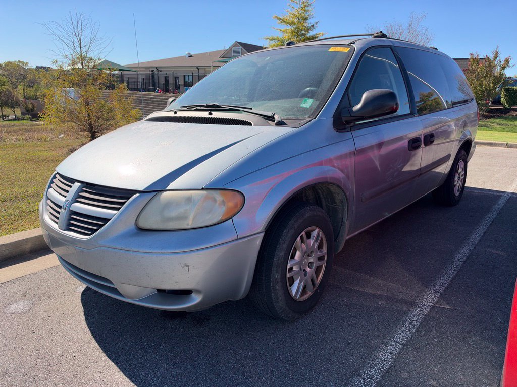 Used 2005 Dodge Grand Caravan SE w/ Popular Equipment Group I FWD image 1