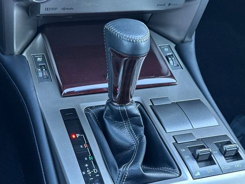 Used 2017 Lexus GX 460 Premium image 27