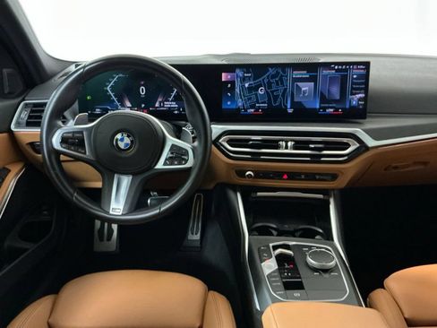 Used 2023 BMW 330i Sedan w/ M Sport Package RWD image 9