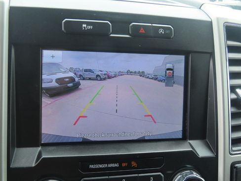 Used 2019 Ford F150 Lariat AWD/4WD image 32