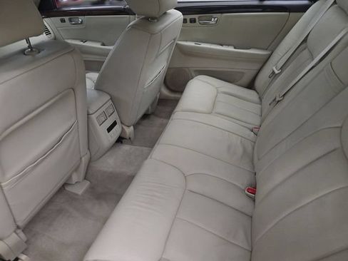 Used 2009 Cadillac DTS Performance FWD image 11