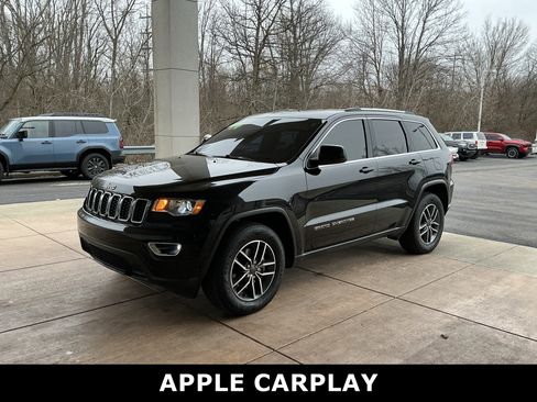 Used 2020 Jeep Grand Cherokee Laredo w/ 18" Wheel & 8.4" Radio Group image 3