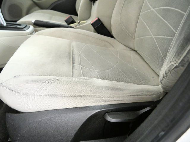 Used 2014 Ford Fiesta SE FWD image 16