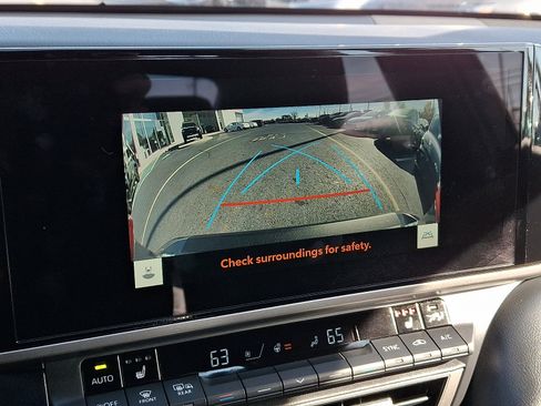 Used 2025 Toyota Camry XSE image 18