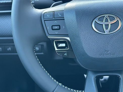 New 2026 Toyota Camry Hybrid image 27