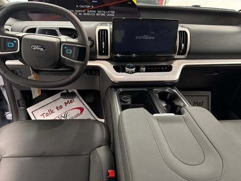 New 2026 Ford Expedition Max Active RWD image 15