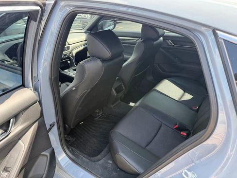 Used 2022 Honda Accord Sport image 6