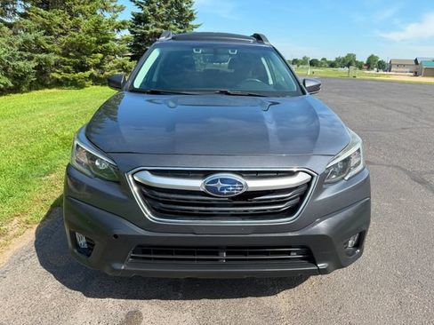Used 2020 Subaru Outback Premium AWD/4WD image 5