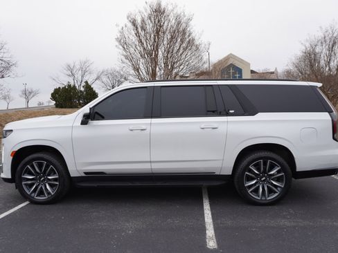 Used 2021 Cadillac Escalade ESV Sport w/ Driver Assist Tech Package image 7