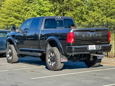 Used 2025 RAM 2500 Laramie w/ Night Edition AWD/4WD image 5