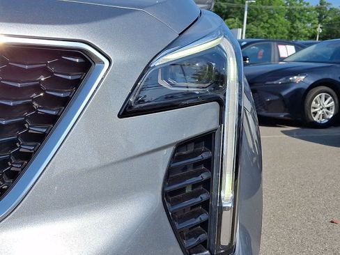 Used 2023 Cadillac XT4 Sport w/ Cold Weather Package FWD image 10