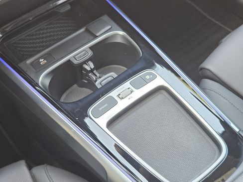 Certified 2026 Mercedes-Benz GLB 250 image 12