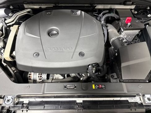 Used 2020 Volvo S60 T5 Momentum w/ Protection Package FWD image 43