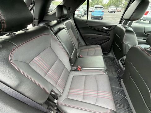 Certified 2024 Chevrolet Equinox RS FWD image 27