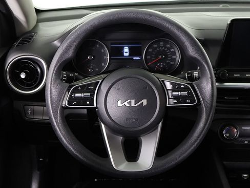 Used 2022 Kia Forte LXS FWD image 34