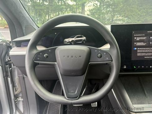 Used 2024 Tesla Model X AWD/4WD image 14